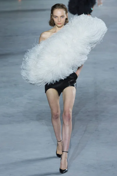 Look 68